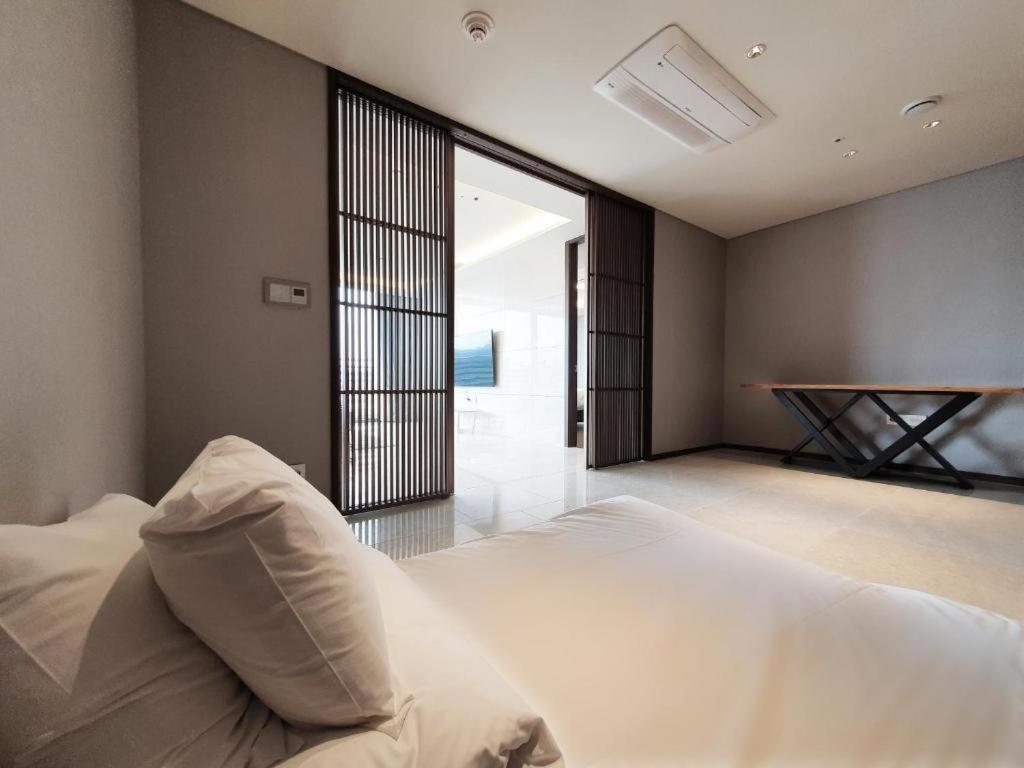 Uh Flat Signature Daegu Extérieur photo